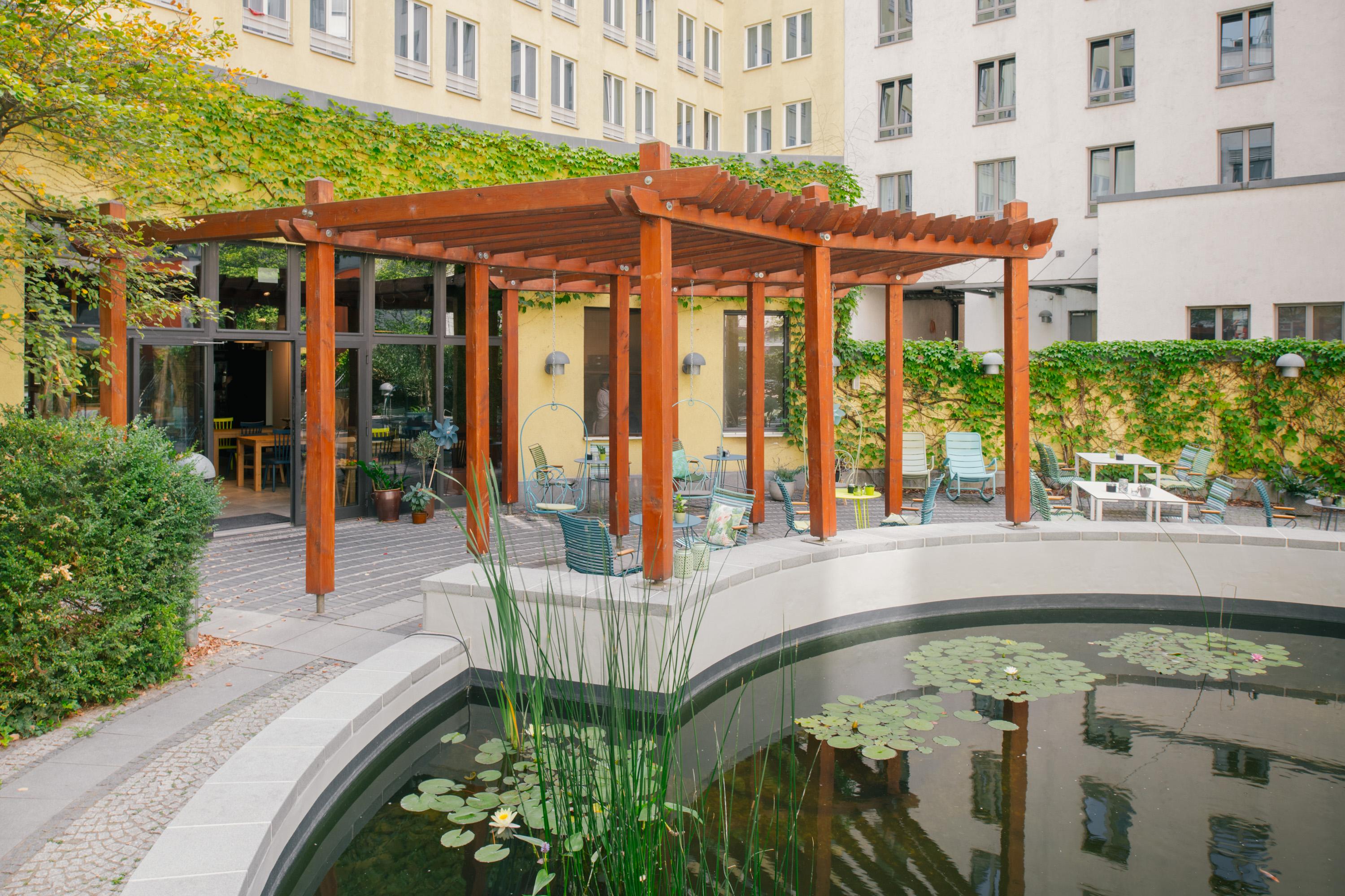 Vienna House Easy By Wyndham 4*